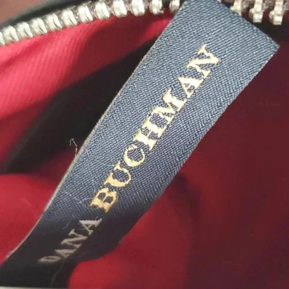 Dana Buchman 100% Pebbled Leather  Crossbody Steel Hardware Full Zip - Picture 10 of 14